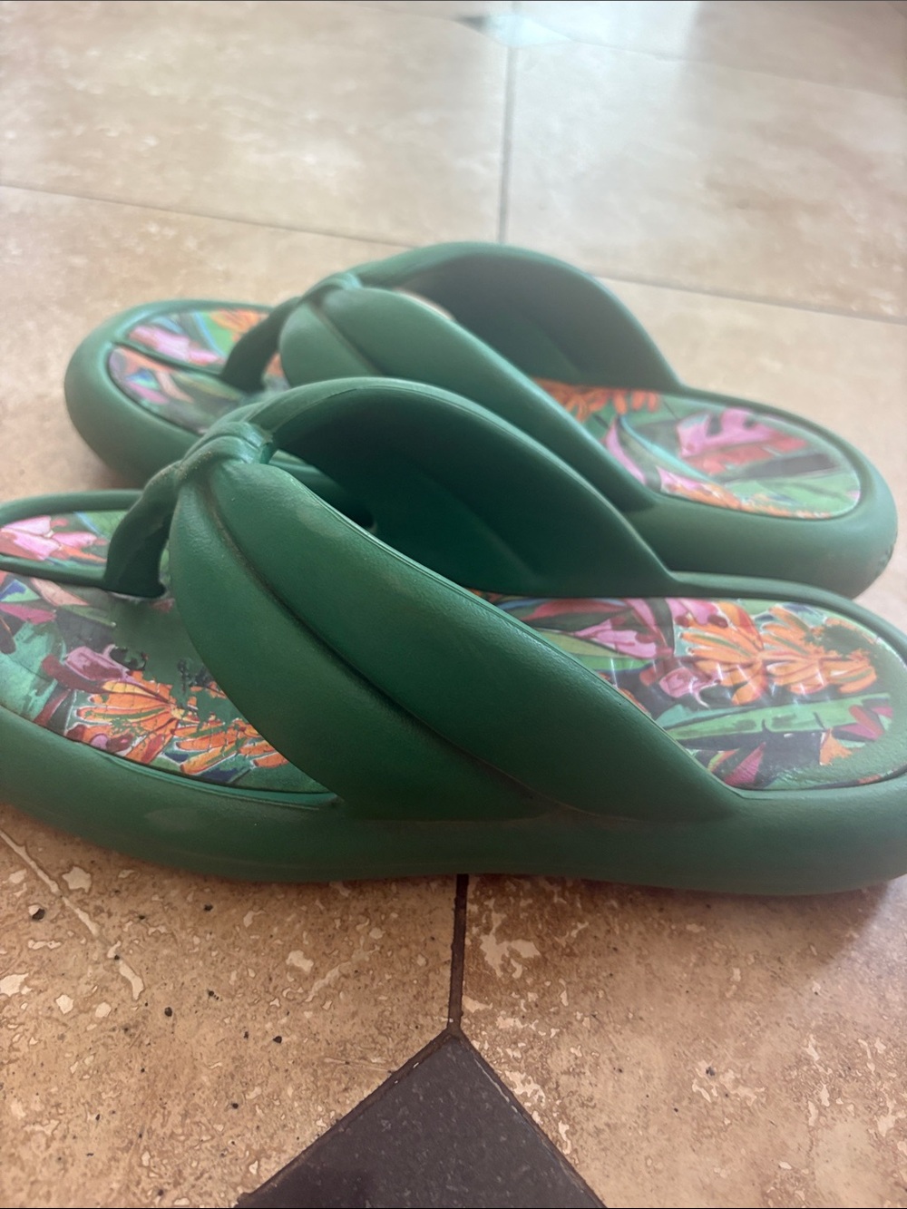 FARM Rio Green Floral-Print Platform Sandals - Picture 2 of 5